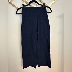 Lululemon align wide leg cropped pants, size 4, navy, 23 inch inseam